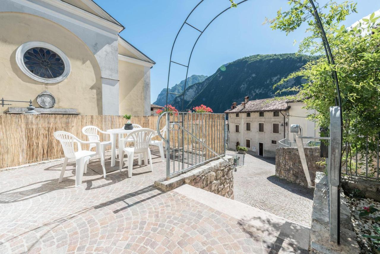 Appartamento Ania Vista Castello Тенно Экстерьер фото
